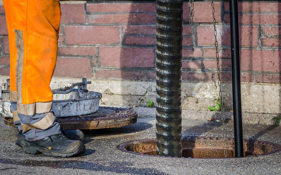 dégorgement canalisation Éragny